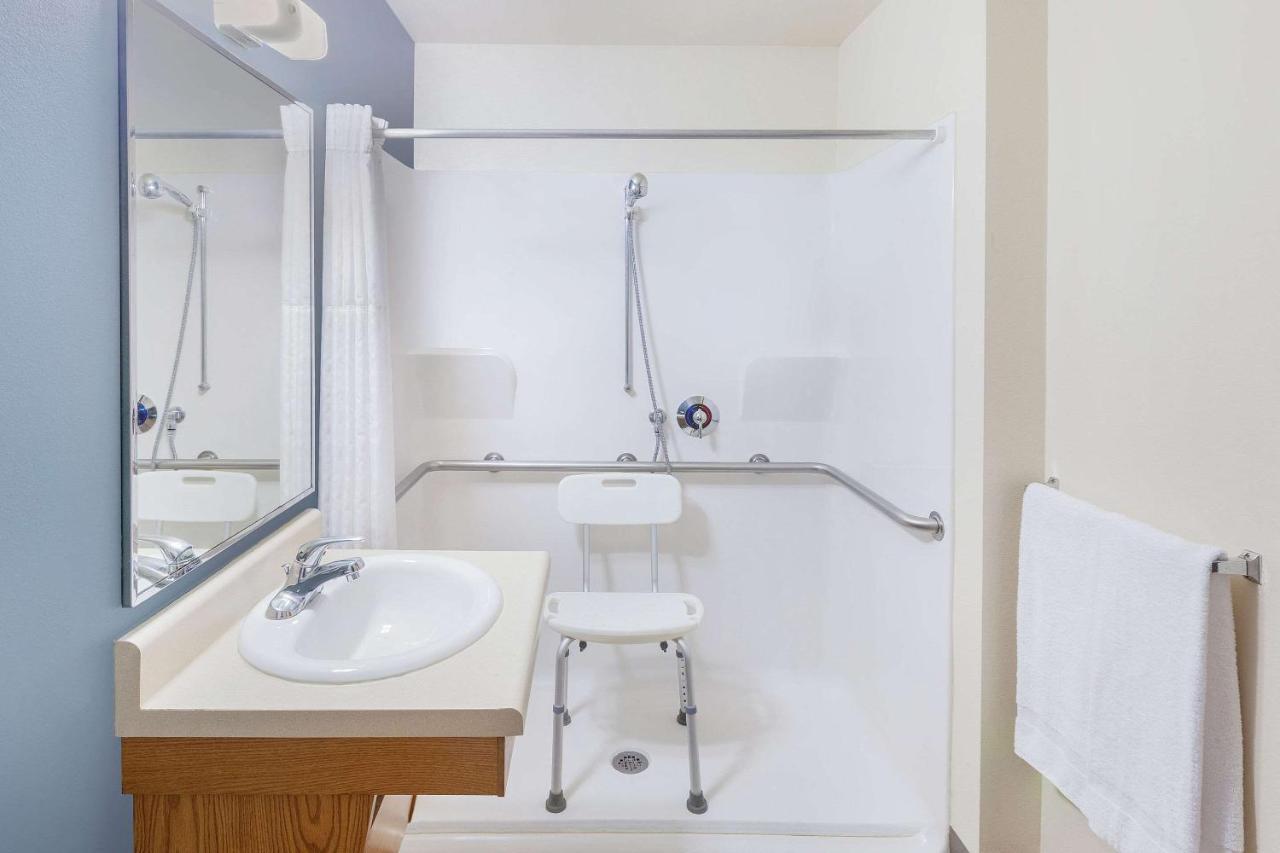 Woodspring Suites Ankeny Des Moines Εξωτερικό φωτογραφία