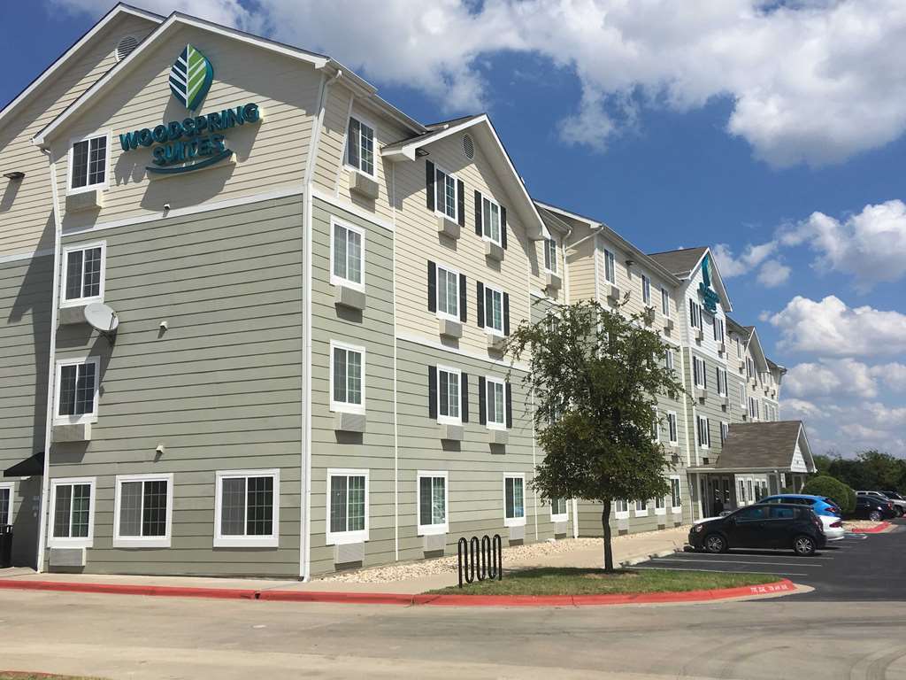 Woodspring Suites Ankeny Des Moines Εξωτερικό φωτογραφία