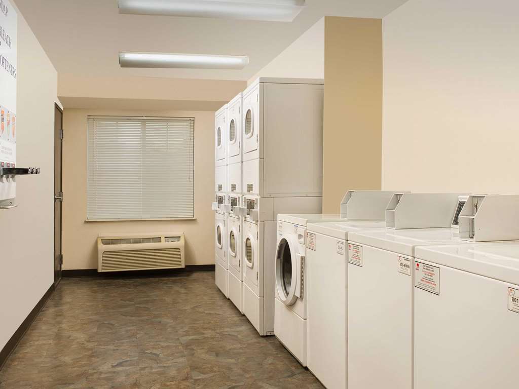 Woodspring Suites Ankeny Des Moines Ανέσεις φωτογραφία
