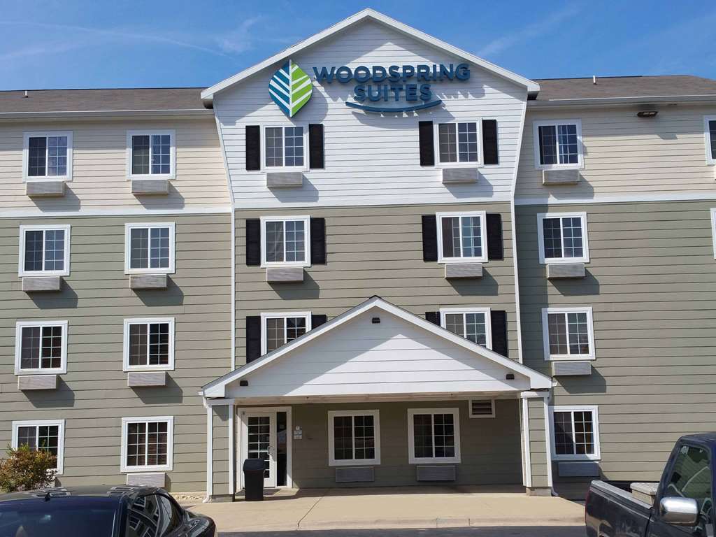 Woodspring Suites Ankeny Des Moines Εξωτερικό φωτογραφία